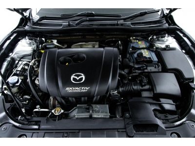 2017 MAZDA 3 2.0 S SPORT HATCHBACK  ผ่อน 4,523 บาท 12 เดือนแรก รูปที่ 7