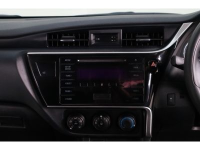 Toyota Altis 1.8 E ปี 2018 สีบรอนซ์เงิน เกียร์อัตโนมัติ รูปที่ 6