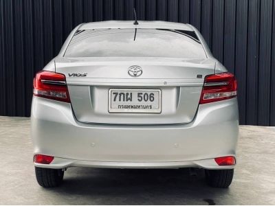 NEW TOYOTA VIOS 1.5 E เกียร์ ออโต้ สีเทา ปี 2018 รูปที่ 7