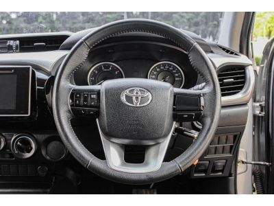Toyota Revo Prerunner 2.4E Plus เกียร์ออโต้ ปี2018 สีบร์อนเงิน รูปที่ 7