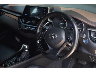 โตโยต้าชัวร์ ฟรีดาวน์ Toyota CHR 1.8 HV Premium Safety A/T ปี 21 รูปที่ 7