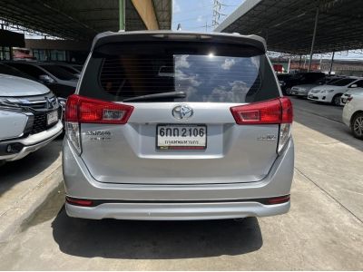 ปี2017 TOYOTA INNOVA CRYSTA 2.8 V AT  ตัวท็อป รูปที่ 7