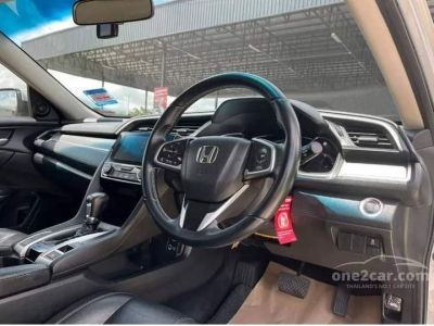 Honda Civic 1.8 FC EL i-VTEC Sedan A/T ปี 2017 รูปที่ 7