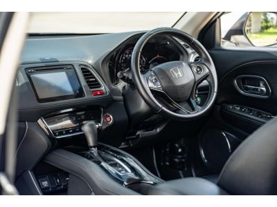 Honda HRV 1.8EL 2015 Sunroof รูปที่ 7