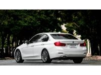 Bmw F30 330e 2.0 Luxury LCI ปี 2018 สีขาว รูปที่ 7