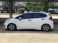 Honda Jazz 1.5V รูปที่ 6