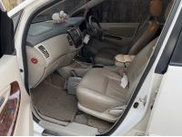 Toyota Innova 2.0 V ออโต้ สภาพเดิม รุ่นท็อป สีขาว ปี2012 รูปที่ 7