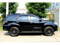 2016 TOYOTA FORTUNER 3.0V 2WD รูปที่ 7