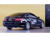 2013 Mercedes-Benz E200 BlueEFFICIENCY AMG 1.8 CGi W207 Avantgarde Coupe AT 7 speed สีดำ สีเดิม ไร้การชน สวยมากน๊อตไม่ขยับ หลังคาแก้ว Panoramic Glass Roof รูปที่ 7