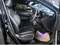 TOYOTA Corolla Cross 1.8 HEV Premium Safety GR Sport 2022 รูปที่ 7