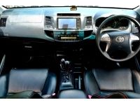 2014 TOYOTA FORTUNER 3.0V 4WD รูปที่ 7