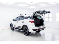 TOYOTA FORTUNER 2.8 TRD 4WD  ปี 2018 ส่งบัตรประชาชน รู้ผลพิจารณาภายใน 30 นาที รูปที่ 7