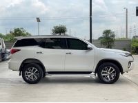 2019 TOYOTA FORTUNER 2.8V 4WD รูปที่ 7