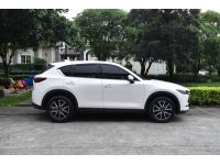 รุ่นรถ : Mazda Cx-5 2.0 SP  ปี: 2018 สี: ขาว เกียร์: ออโต้ เครื่องยนต์: เบนซิน  ไมล์: 71,xxx Km. รูปที่ 7