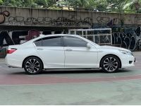 ขายรถ Honda Accord Hybrid 2.0 Tech Sunroof ปี 2015 สีขาว เกียร์ออโต้ รูปที่ 7