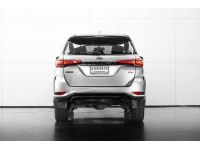 TOYOTA FORTUNER 2.4 LEADER V 4WD ปี 2022 รูปที่ 7