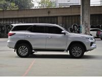 ขายรถ Toyota Fortuner 2.4V 4WD ปี 2021 สีเทา เกียร์ออโต้ รูปที่ 7