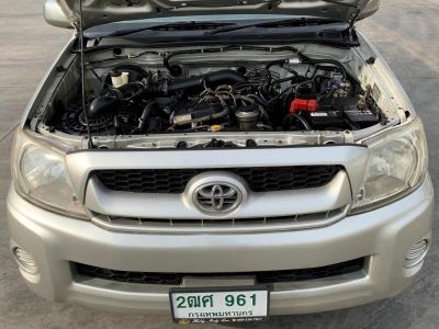 2010 TOYOTA VIGO 2.7J  เบนซิล  ผ่อนเพียง 4,xxx เท่านั้น เครดิตดีฟรีดาวน์ รูปที่ 8