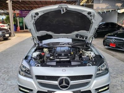 Mercedes Benz SLK 250 AMG Roadster 1.8 Auto MY 2012 รูปที่ 8