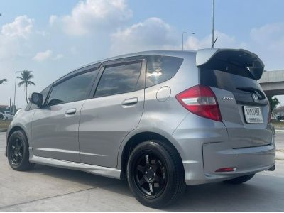 2012 HONDA JAZZ 1.5 SV i-VTEC (AS) รูปที่ 8