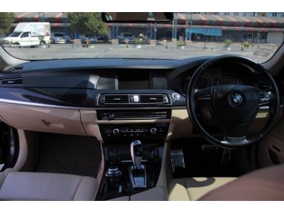 BMW  523I 2.5 A/T ปี 2011 รูปที่ 8