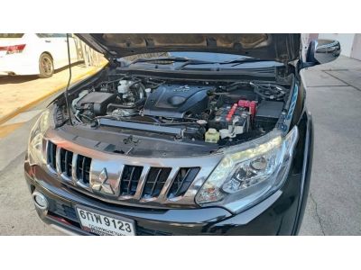 2017 Mitsubishi Triton  2.4 MIVEC 4Dr รูปที่ 8