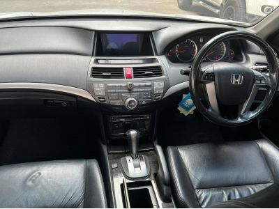 2011 HONDA ACCORD 2.4EL NAVI รูปที่ 8