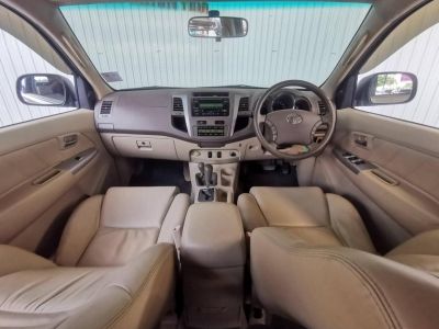 2005 TOYOTA FORTUNER 2.7 V 4WD​ LPG รูปที่ 8