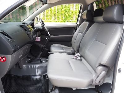 Toyota vigo champ standard cab 2.7 J MANUAL MY 2014 รูปที่ 8