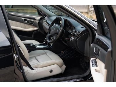 Mercedes Benz E class 1.8 Auto ปี 2011 รูปที่ 8