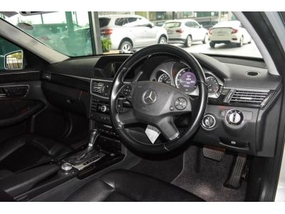 Mercedes Benz E class 1.8 Auto ปี 2010 รูปที่ 8