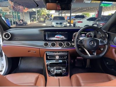 2018 Mercedes-Benz E350e AMG Dynamic รูปที่ 8