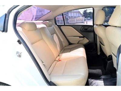 Honda City 1.5 A/T ปี 2016 รูปที่ 8