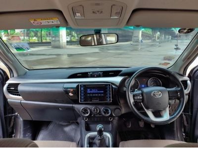 Toyota Hilux Revo 2.4 E Pre-Runner MT รูปที่ 8