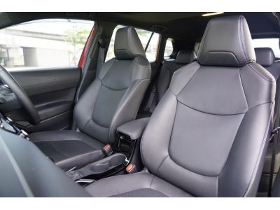 2020 TOYOTA CROSS 1.8 HYBRID PREMIUM SAFETY A/T รูปที่ 8