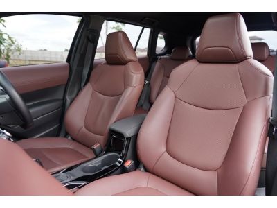 2020 TOYOTA COROLLA CROSS 1.8 HYBRID PREMIUM SAFETY A/T สีดำ รูปที่ 8