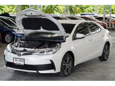 2017 TOYOTA ALTIS 1.8 E A/T สีขาว รูปที่ 8