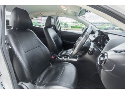 MAZDA 2 SkyActiv 1.3 High Connect A/T ปี 2017 รูปที่ 8