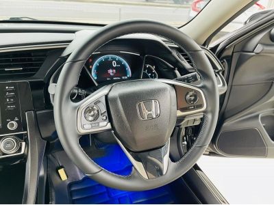 2019 HONDA CIVIC FC 1.8EL เครดิตดีฟรีดาวน์ รูปที่ 8