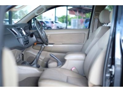 Toyota Hilux Vigo Champ Smart Cab 2.5 E Prerunner M/T 2012 รูปที่ 8