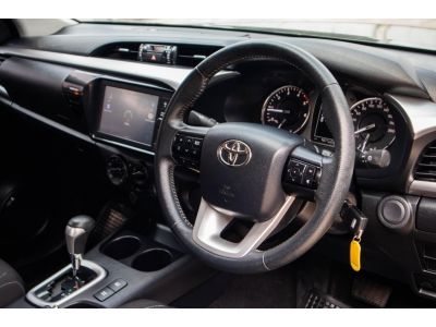 โตโยต้าชัวร์ ฟรีดาวน์ Toyota Revo C-cab 2.4 Z Edtion Mid A/T ปี 20 รูปที่ 8