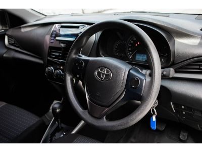 โตโยต้าชัวร์ ฟรีดาวน์ Toyota Yaris ativ 1.2 Entry A/T ปี 2022 รูปที่ 8