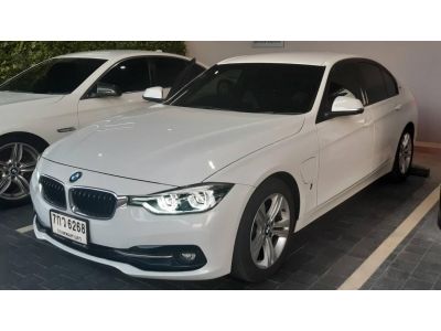 ขาย BMW SERIES3 330e Sport Iconic สีขาว รูปที่ 8