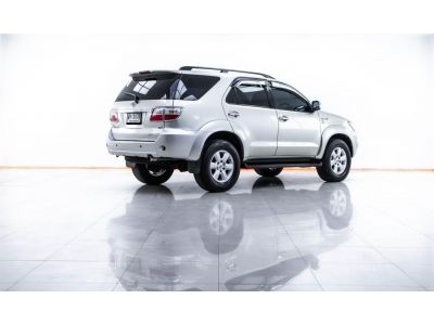 2010 TOYOTA FORTUNER 3.0 V 2WD ผ่อน 4,944 บาท 12 เดือนแรก รูปที่ 8