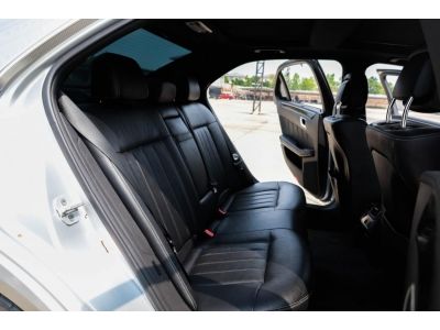 ปี2014 MERCEDES BENZ E300 W212 BLUETEC HYBRID AMG DYNAMIC 7G-TRONIC รูปที่ 8