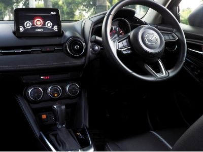 MAZDA 2 SEDAN 1.3s Leather รูปที่ 8