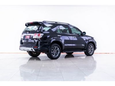 2012 TOYOTA FORTUNER CHAMP 3.0 V 4WD TRD  ผ่อน 5,993 บาท 12 เดือนแรก รูปที่ 8