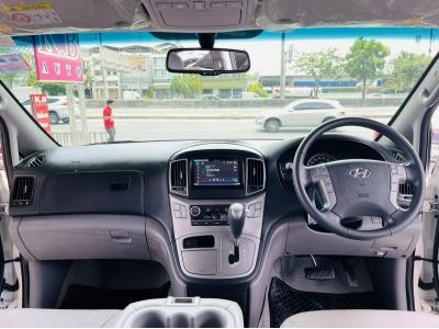 2017 Hyundai H-1 2.5 Limited Sunroof เครดิตดีฟรีดาวน์ รูปที่ 8