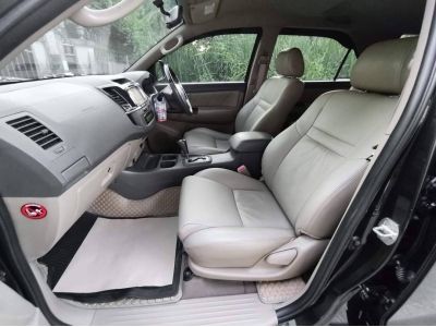 Toyota Fortuner 3.0V ปี2012 รูปที่ 8