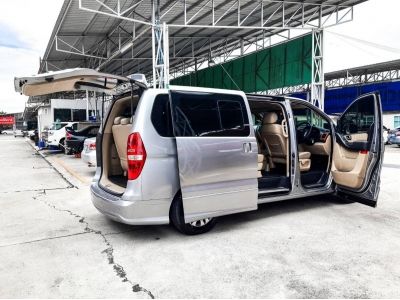 2016 Hyundai​ H-1 2.5 Elite   เครดิตดีฟรีดาวน์ รูปที่ 8